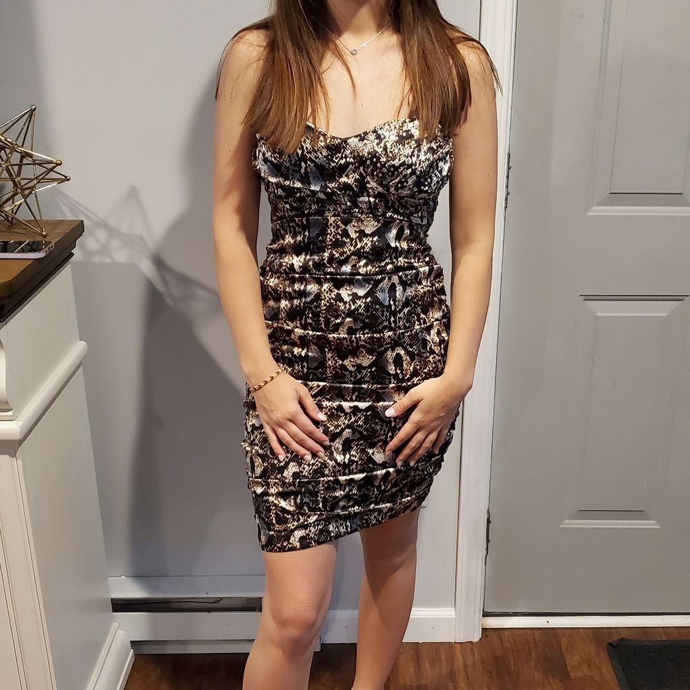WOMENS city Triangles Dress